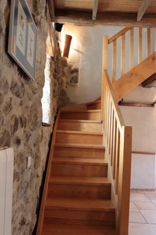 l'escalier en châtaignier